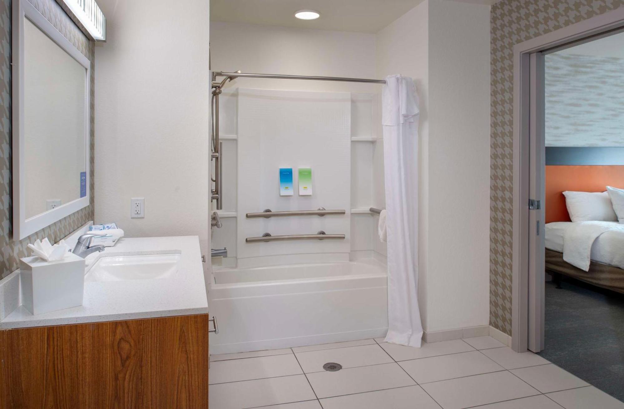 Home2 Suites St. Louis / Forest Park Richmond Heights Exterior foto